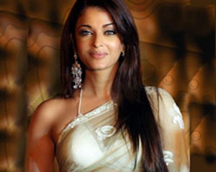 ஐஸ்வர்யா காலேஜ்!