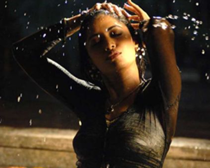 மம்தா-மீண்டும் தமிழுக்கு ~~விசிட்~~