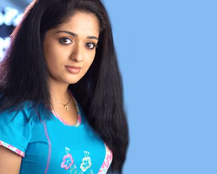 என்னை இழுத்த பாவனா: காவ்யா