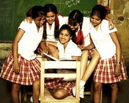 பைனான்ஸ் சங்கடத்தில் சரோஜா!