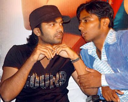 சிம்புவின் சுய தடை!