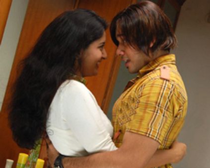 சூடு பிடிக்கும் மீரா!