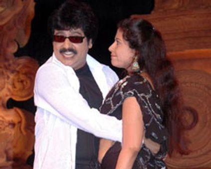 விவேக்..குஷ்பு..~~பூச்சிபாலு~~!!