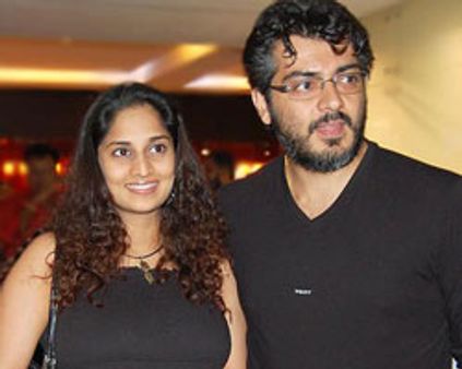 அஜீத் மகள் பெயர் அனோஷ்கா!