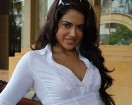 அஜீத் ஜோடி சமீரா ரெட்டி!