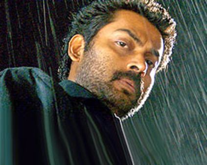 விஜய், நயன் ரசித்த அஞ்சாதே!