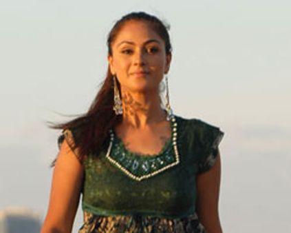 சிம்ரனுக்கு கல்தா ஏன்?