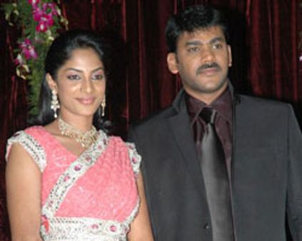 ஷ்ரேயா ரெட்டி-விக்ரம் திருமணம்