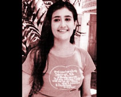 ஆபாசப் பேச்சு - நடிகை புகார்