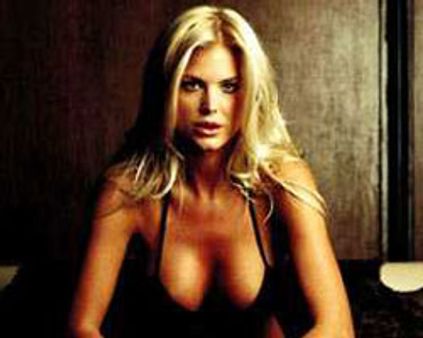 ~~மப்பில்~~ டிரைவிங்-நடிகைக்கு தண்டனை