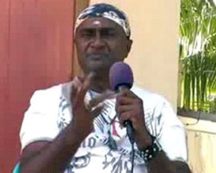 ~~ஜூ ஜூ ஜூ ஜூ நாயுமே~~!