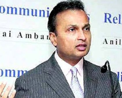 ஹாலிவுட் போகும் அம்பானி!