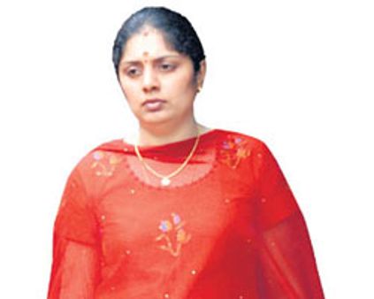 கிரகலட்சுமியின் வரதட்சணை கொடுமை புகார் பொய்-போலீஸ்