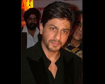 ஷாருக் ஆபீ்ஸ்-கட்ட ரூ. 56 கோடி நிலம்