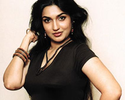 ஒத்தப் பாட்டுக்கு சுகன்யா!