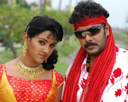 குஷ்பூவின் ~~ஐந்தாம் படை~~