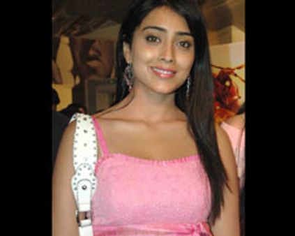 அர்ஜூனுக்கு ஷ்ரியா ஸாரி!