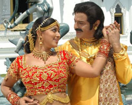 நியூஜெர்சியில் ~~சிக்கிய~~ ஸ்னேகா!