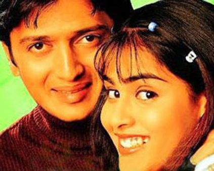 இப்பவும் காதலிக்கிறேன்.... - ஜெனிலியா