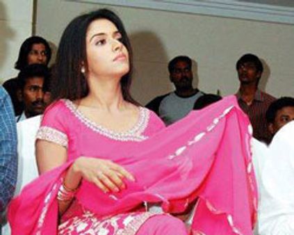 ஜாக்கியுடன் நடிக்கலை- ஆசின்