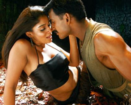 நயன் ஒத்துழைப்பு-விஷால் புல்லரிப்பு!