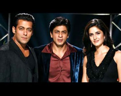 ஷாருக் வீட்டில் சல்மான் கலாட்டா!