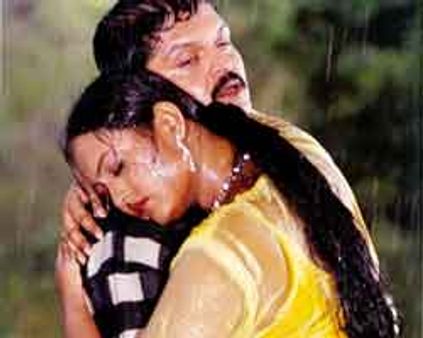 விந்தியா, நீத்தா + கரண்!