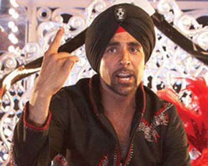 ஷாருக்கை வாரும் அக்ஷய்குமார்!