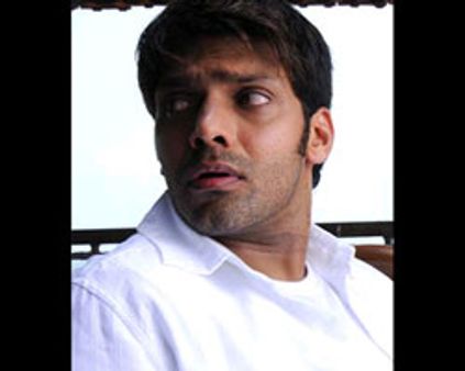 தீபாவளிக்கு நான் கடவுள்?