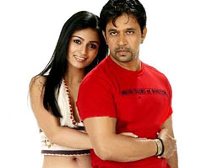 அர்ஜுன் நாயகி சானியா நீக்கம்!