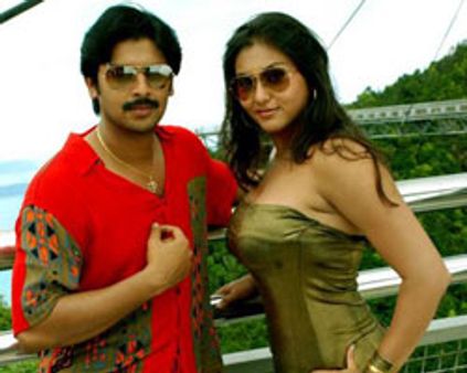 நமீதாவின் குடும்பப் பாங்கு!