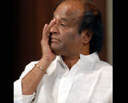 ரோபோவுக்கு முன் ரஜினி புது படம்?