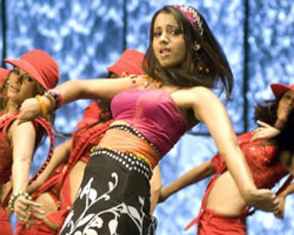 த்ரிஷாவின் புதுமுடிவு