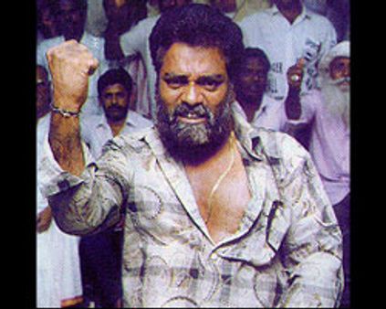 லைட்மேன்கள் ஸ்ட்ரைக்: 65 படங்களின் ஷூட்டிங் ரத்து!!