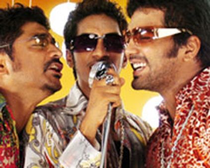 ~~ஜூன் போனால்..~~ பாட்டுக்கு எதிர்ப்பு!