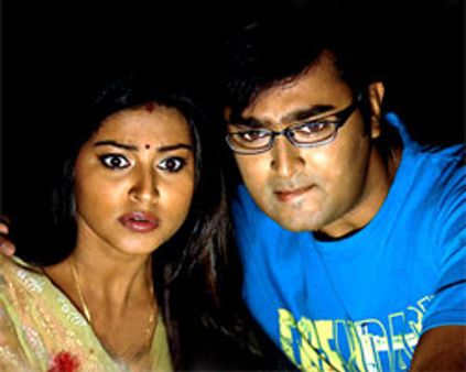 ~~ரெட் ஒன்~~ கேமராவில் ~~அச்சமுண்டு~~!