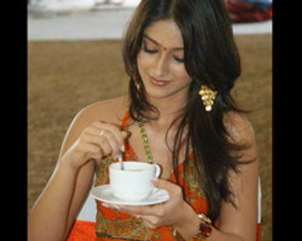 இலியானாவும், கோப்பை காஃபியும்!