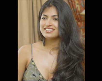 ~~மேக்கப் வேண்டா~~..பார்வதி ஓமனகுட்டன்!