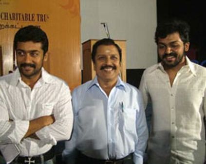 பெருகும் குடிகாரர்கள்-சிவகுமார் வேதனை