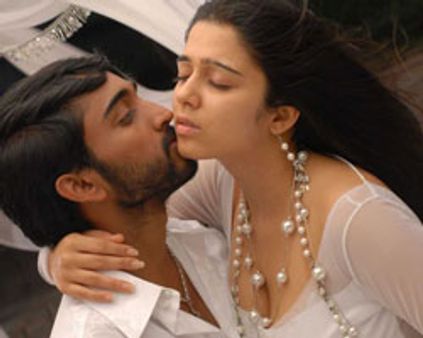 சார்மி படத்துக்கு தடை!