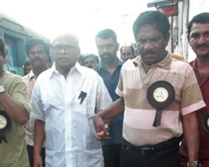 ராமேஸ்வரம் பேரணி-பொதுக்கூட்டம்: குவிந்தனர் கலைஞர்கள்!