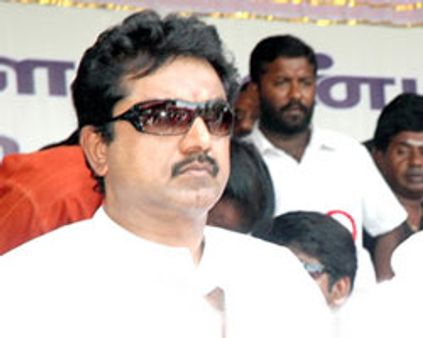 நடிகர்கள் உண்ணாவிரதம்: ரஜினி கமல் உள்பட 3000 பேர் பங்கேற்பு