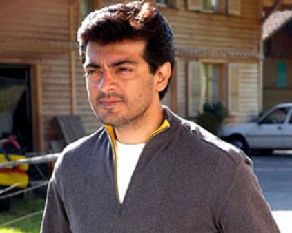 அஜீத் படம் - கெளதம் நீக்கம்