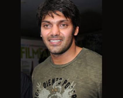 ஆர்யாவின் மதராஸ் பட்டணம்