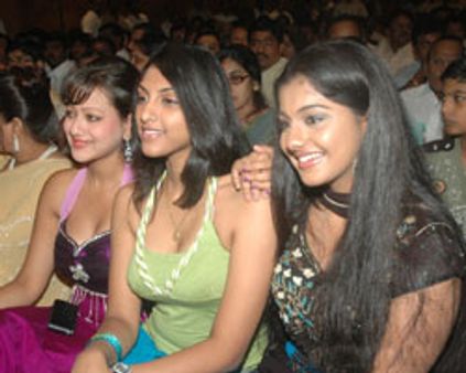 மீண்டு(ம்) வந்த குஞ்சுமோன்