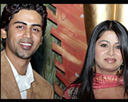 பின்னணி பாடகரை மணக்கிறார் நடிகை சங்கீதா!