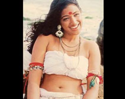 சிறுமிகள் சித்ரவதை நடிகை-கணவர் முன்ஜாமீன் மனு !