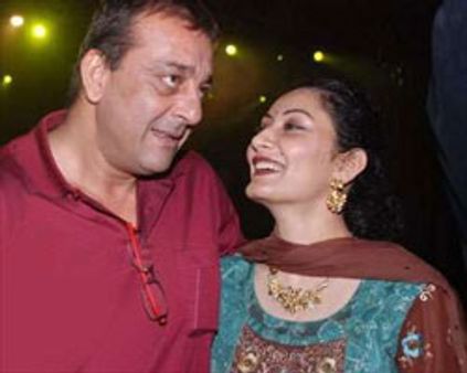 தத் மனைவி மான்யதாவுக்கு எம்.பி. சீட்!