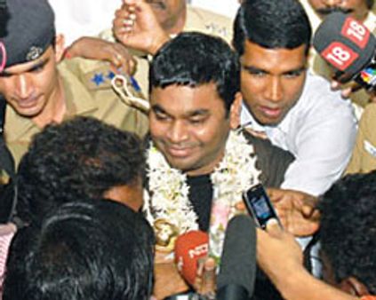 ரஹ்மான்-இசை கலைஞர் சங்கம் பாராட்டு!