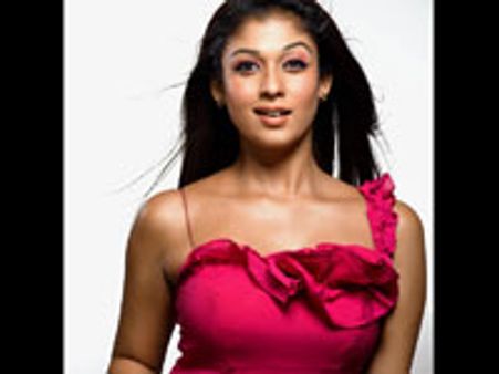 அட்வான்ஸைக் கொடுத்தார் நயனதாரா - தடை நீக்கம்